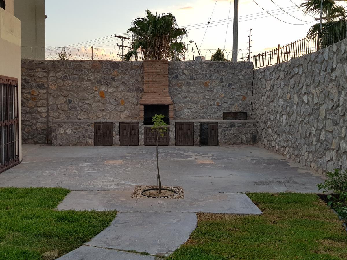 Residencia A 100 Mts Del Consulado Villa Ciudad Juarez Bagian luar foto
