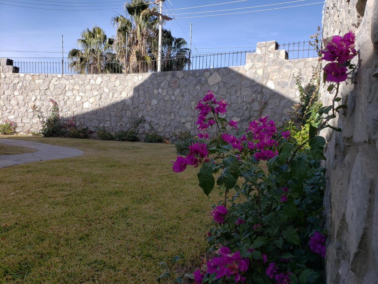 Residencia A 100 Mts Del Consulado Villa Ciudad Juarez Bagian luar foto